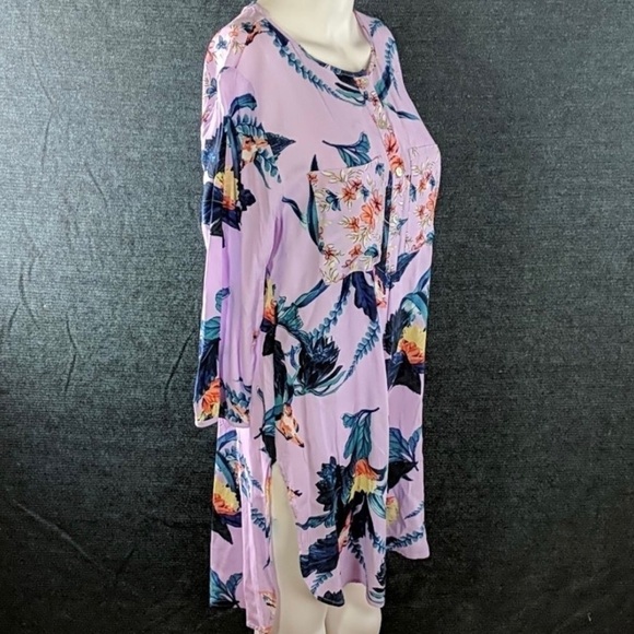 Fig & Flower Rayon Bold Floral Shirt Dress - Picture 3 of 8
